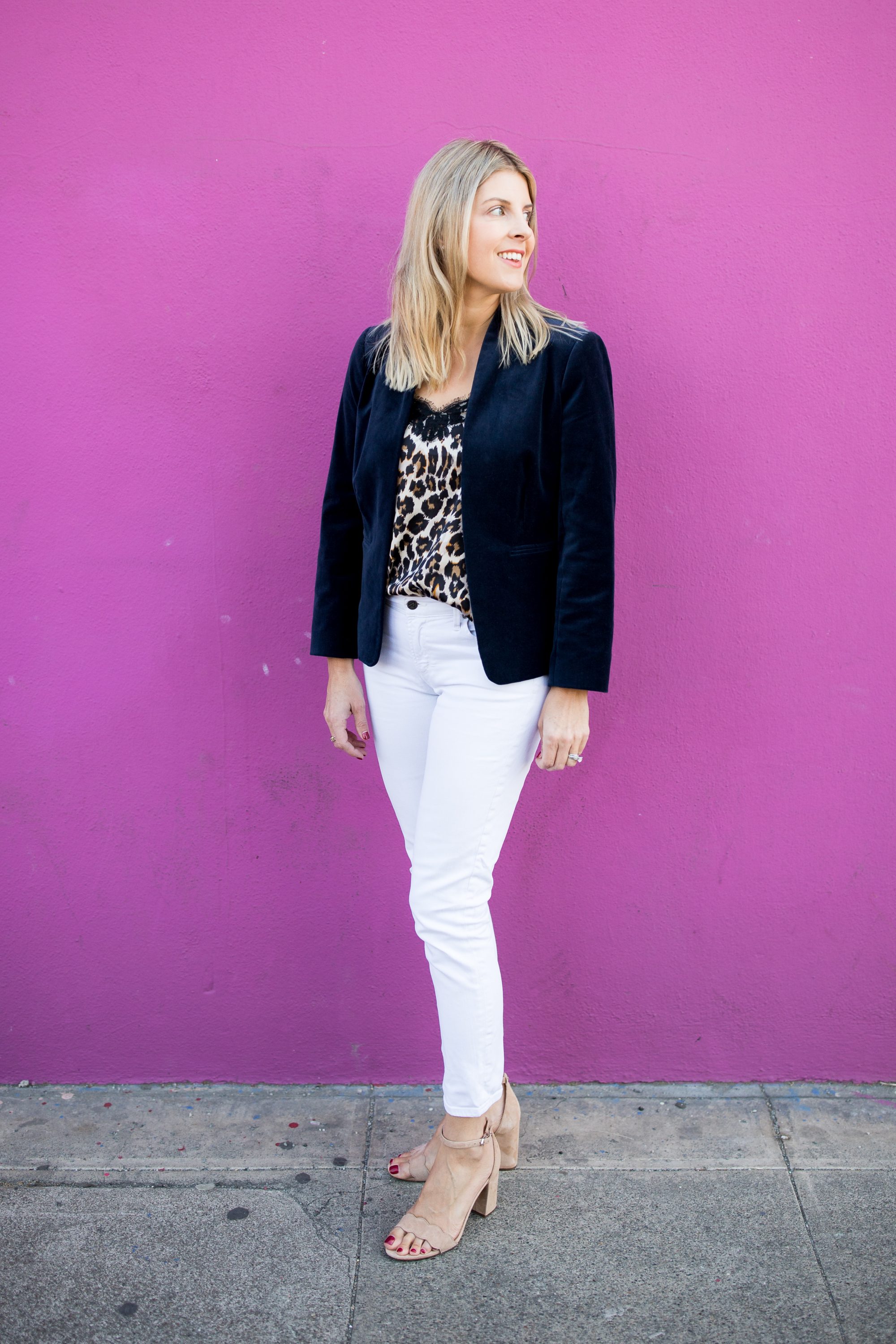 how to wear white jeans after Labor Day 